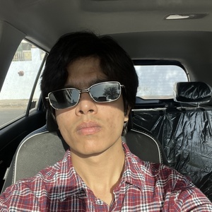Rishi Paryani - SEO specialist
