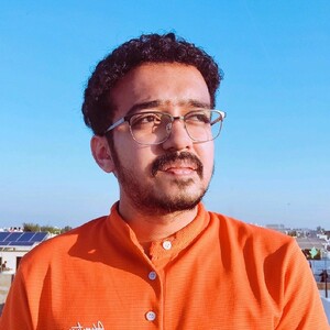 Paritosh Paghdal - Founder ArtPash Studio | Visual Designer