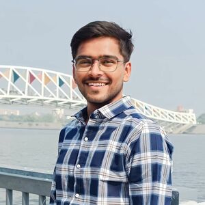 Dev Bhavsar - Founder, The Writers Alliance & DSquare Digital