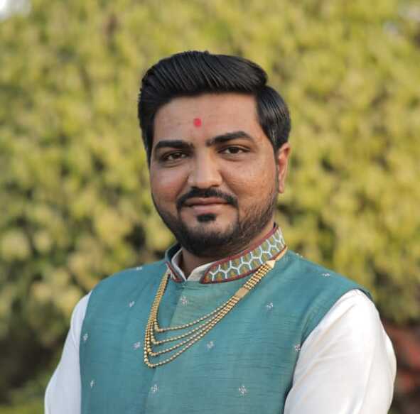 Jenishkumar Dholakiya - Project Manager at Empiric Infotech LLP