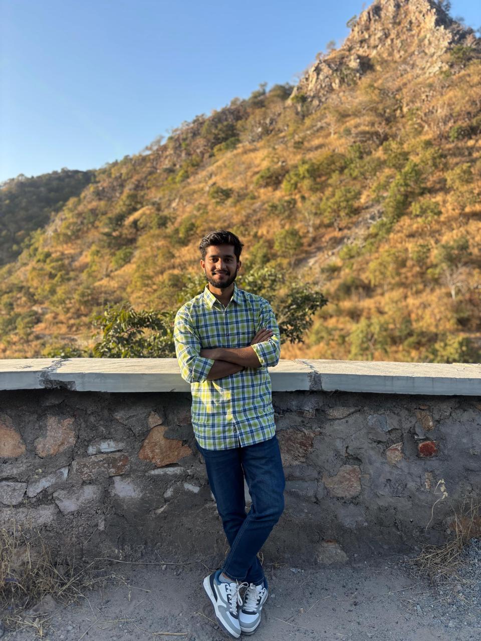Anand Mishra - Sales Consultant