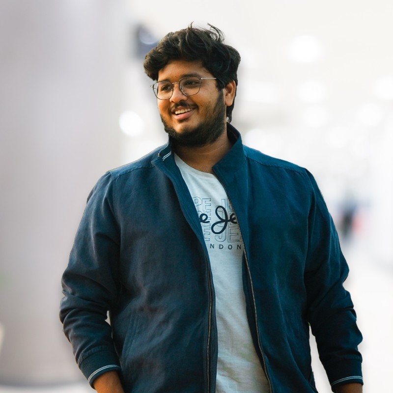 Kavirayuni Viswanath Saketh - Co-Founder, Nearpik.