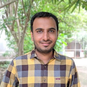 Hemant Bhadak - Senior Mobile Developer 