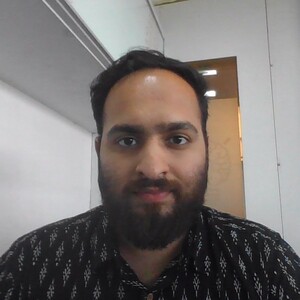 Mohit Keswani - Senior Client Service and Business Development manager