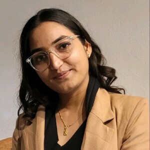 KOMAL SONI - Director IdeaboxTechnology