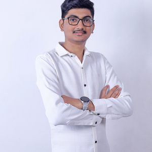 Lukhi Pratik - Frontend  Web Designer 