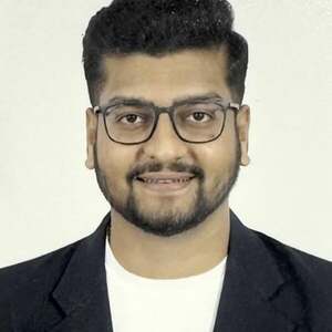 Akshay Gajjar - Co-Founder, Innowings Branding & Consulting