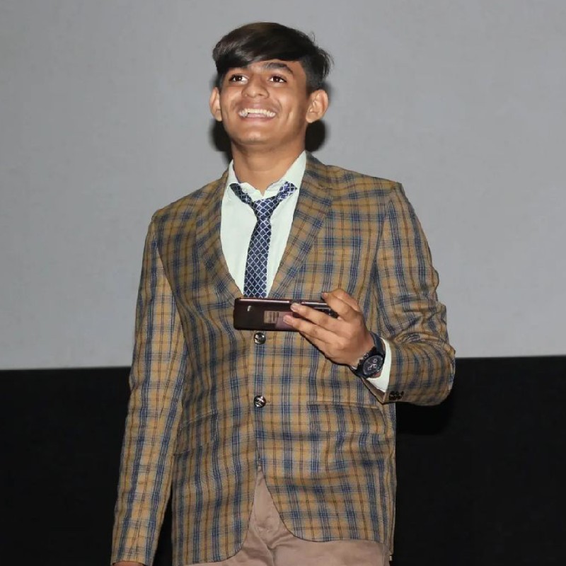 Sujal Kakadiya - Student , Uka Tarsadia University