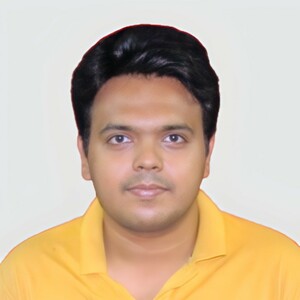 Pratik Kulkarni - AWS Consultant