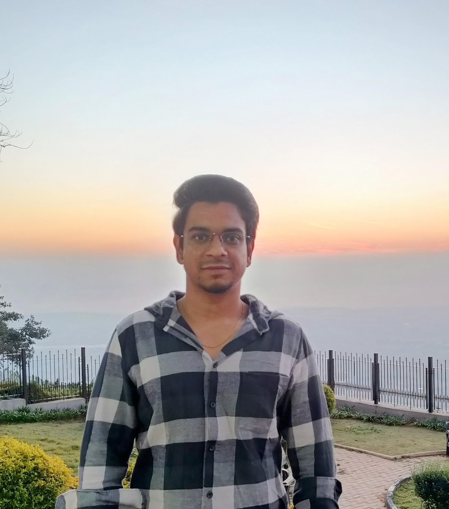 Vikas Pakalapati - Category Manager - Zepto