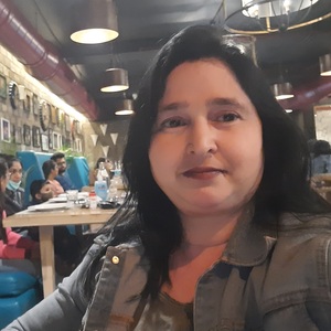 Rima Shah - founder- Papyco- Sustainable eco-friendly office essentials for greener tomorrow.