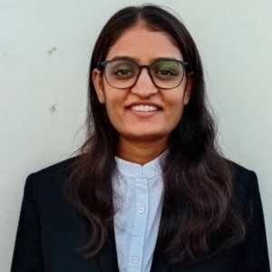 Nandini Tapariya - Data Analyst, Deloitte