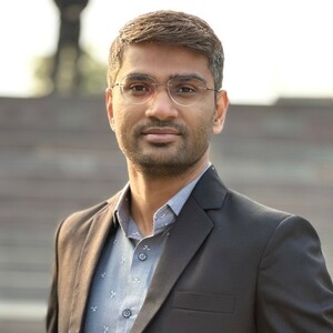 Nikunj Balar - CEO & Growth Partner, MegaMinds 