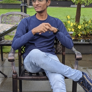 Mayank oza - UI UX Designer 