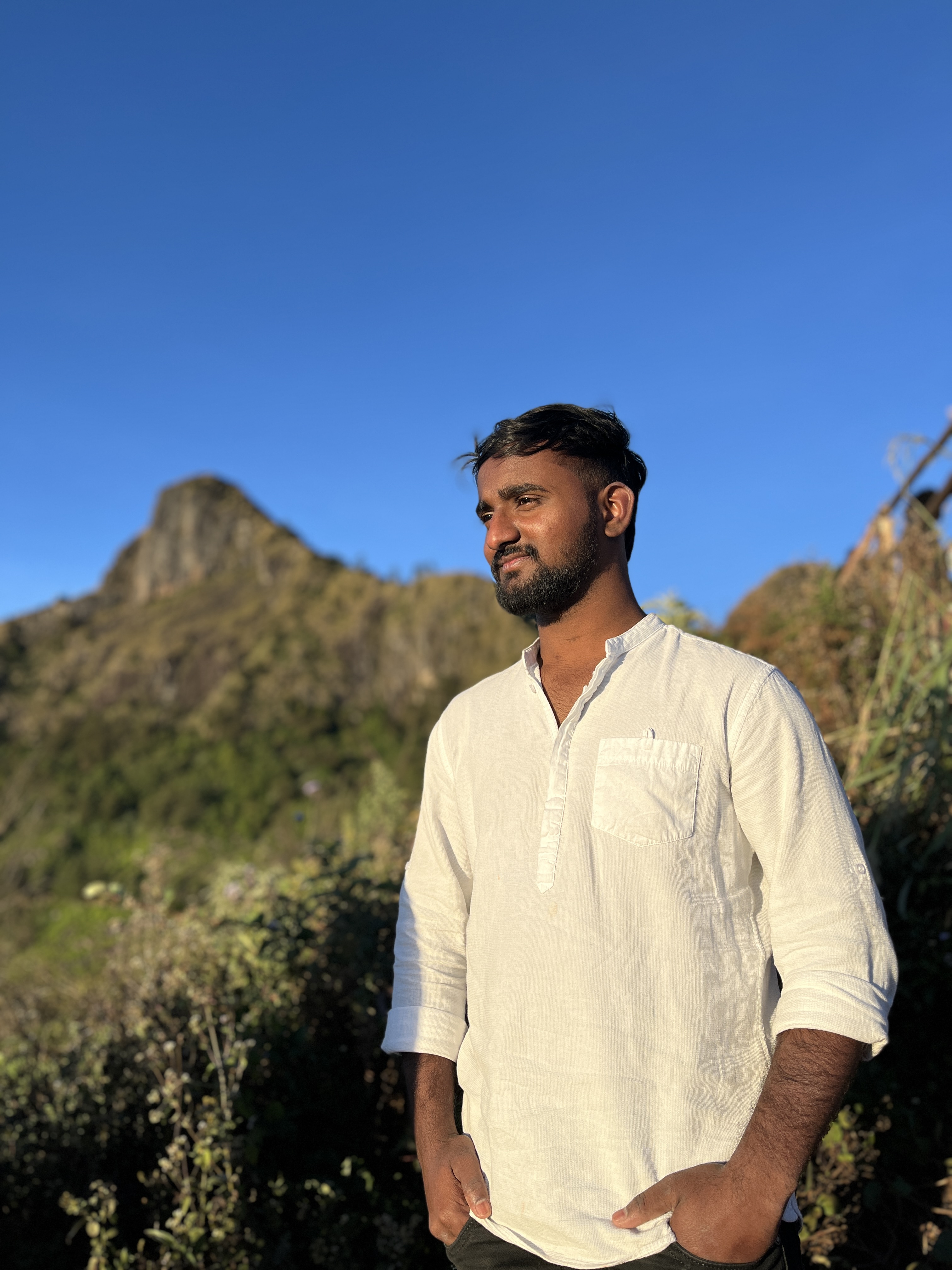 Rajkumar yadav - Graphic Designer 