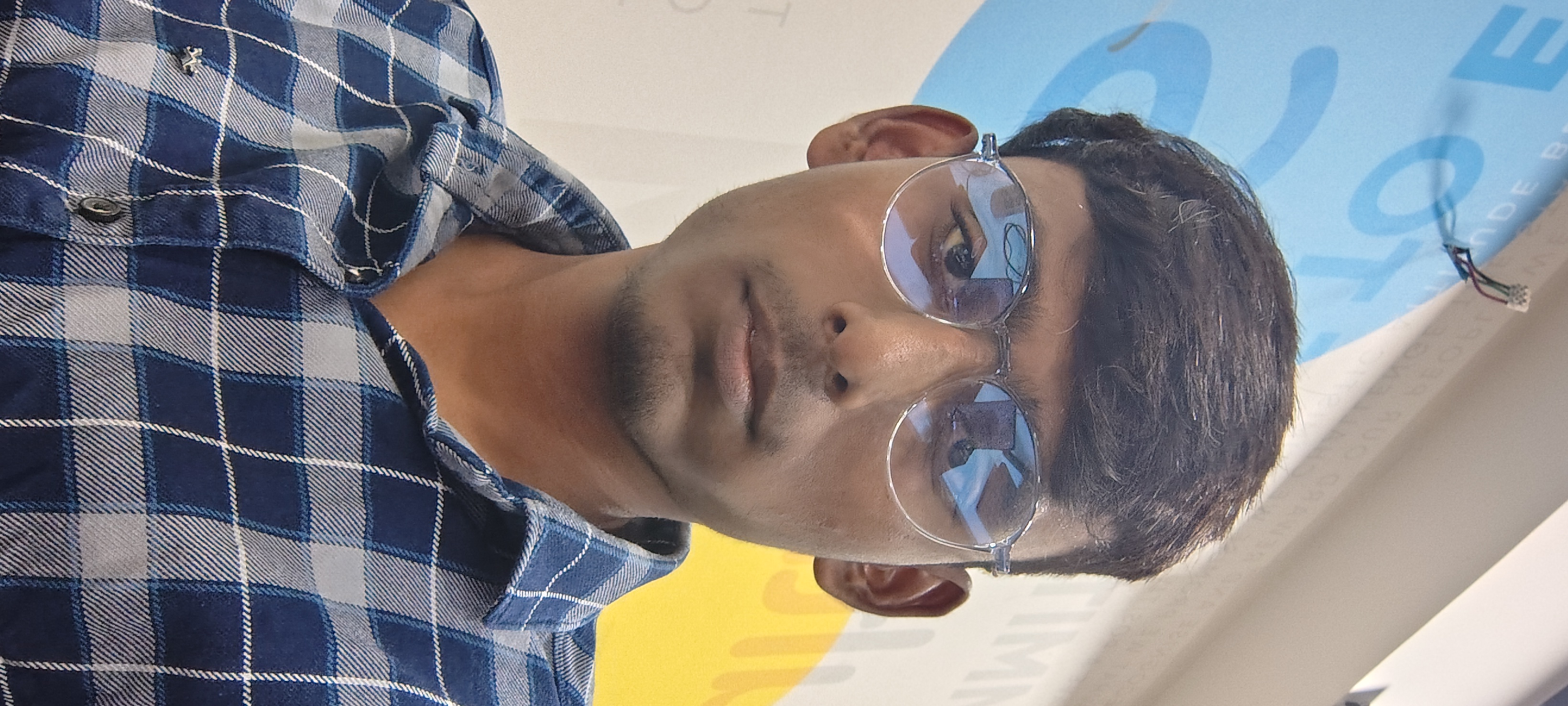 Smit Parsaniya - UI UX Designer 