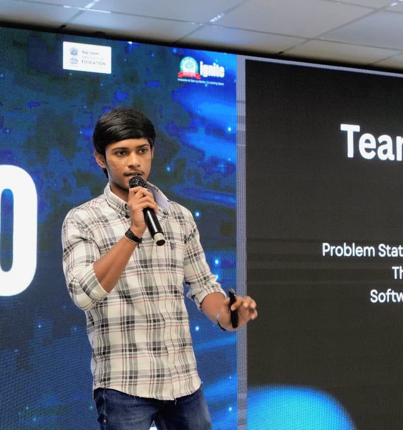 brijesh Patel - Founder & Cpo- JinniHub | Venture Partner- Startuplanes 