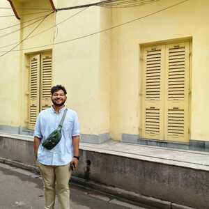 Akshay Bhat - Founder, izumi and co