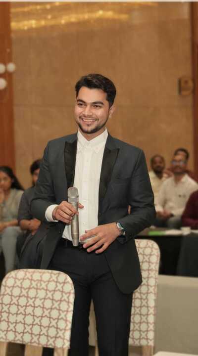 Hamza Loya - CEO's Office / USA Sales ( Yanolja Cloud Solution )  