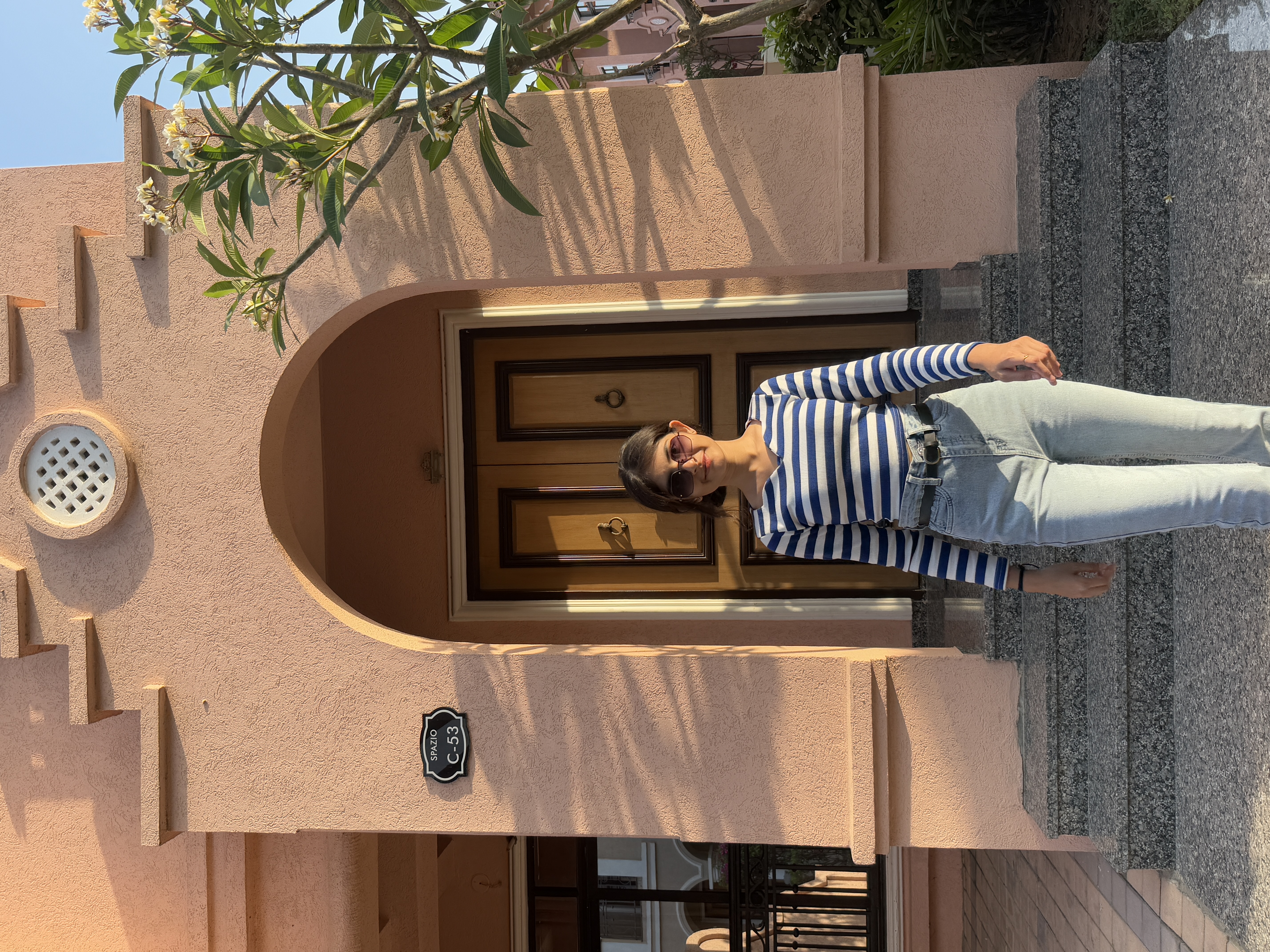 Visha Jariwala - Jr. UI/UX Designer, Wizcoder