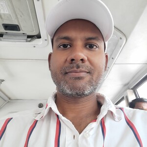 praveen yahoo - It's viral mobile app co- founder