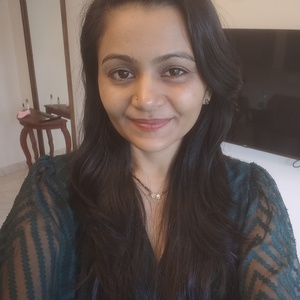 Ravina Thakkar - House wife 