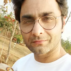 Yash Salvi - Entrepreneur 
