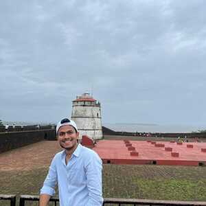 Lingannagari Vivek Reddy1 - Student