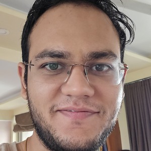 ayush bakliwal - Scientist