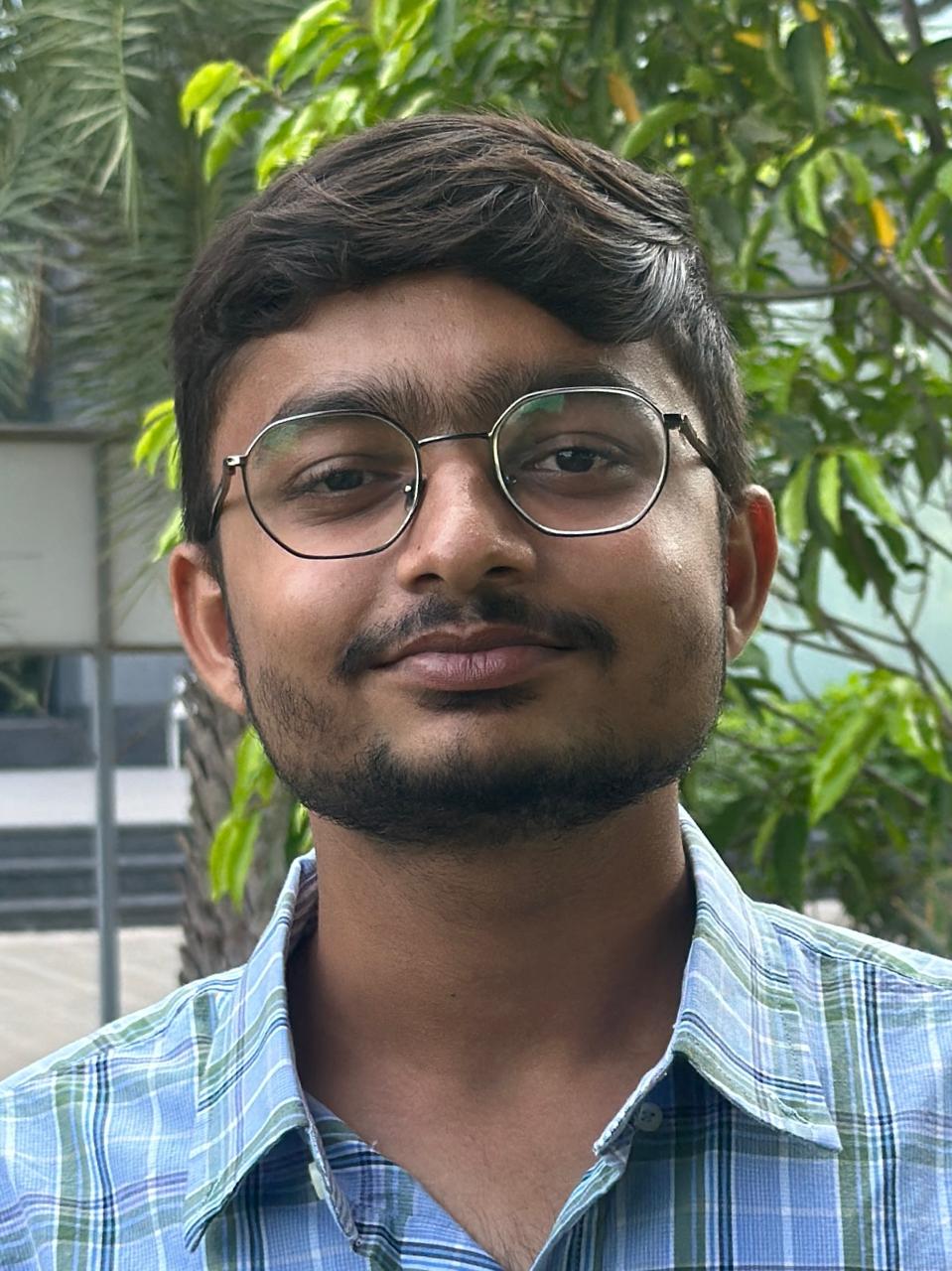 Vedant Suthar - Software developer 20B Software Solutions