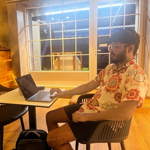 Jay Lalakiya - Founder - Dullmoon Technologies 