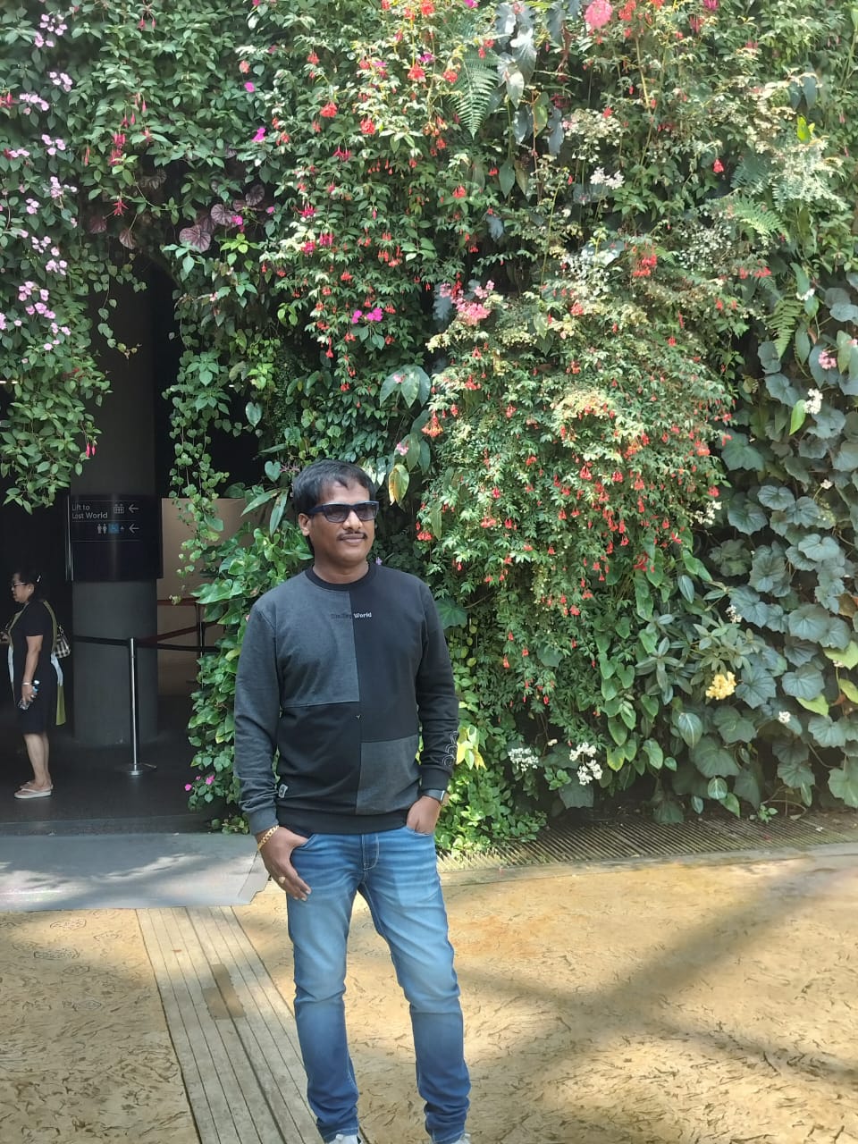 Srinivas Vanaparthy - Founder of  MAHADEV CORPORATION 