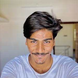 Yeturu Gurudineshreddy - Entrepreneur | AI Innovator | Data Solutions Architect