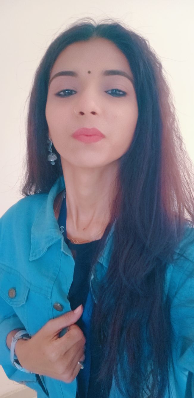 Nidhi Parmar - Compliance officer eximious 