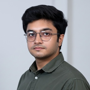 Khush Bosamia - Operation Assistant, JB International 