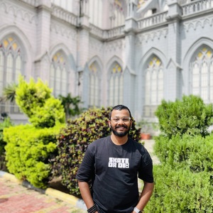 Dhiren Gowda - Co-Founder