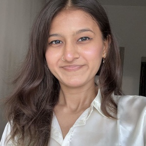 Khushi Bhateliya - Social Media Manager