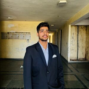 Akshit Middha - Co-founder and CPO, Re-verse Green Clothing Private Limited 