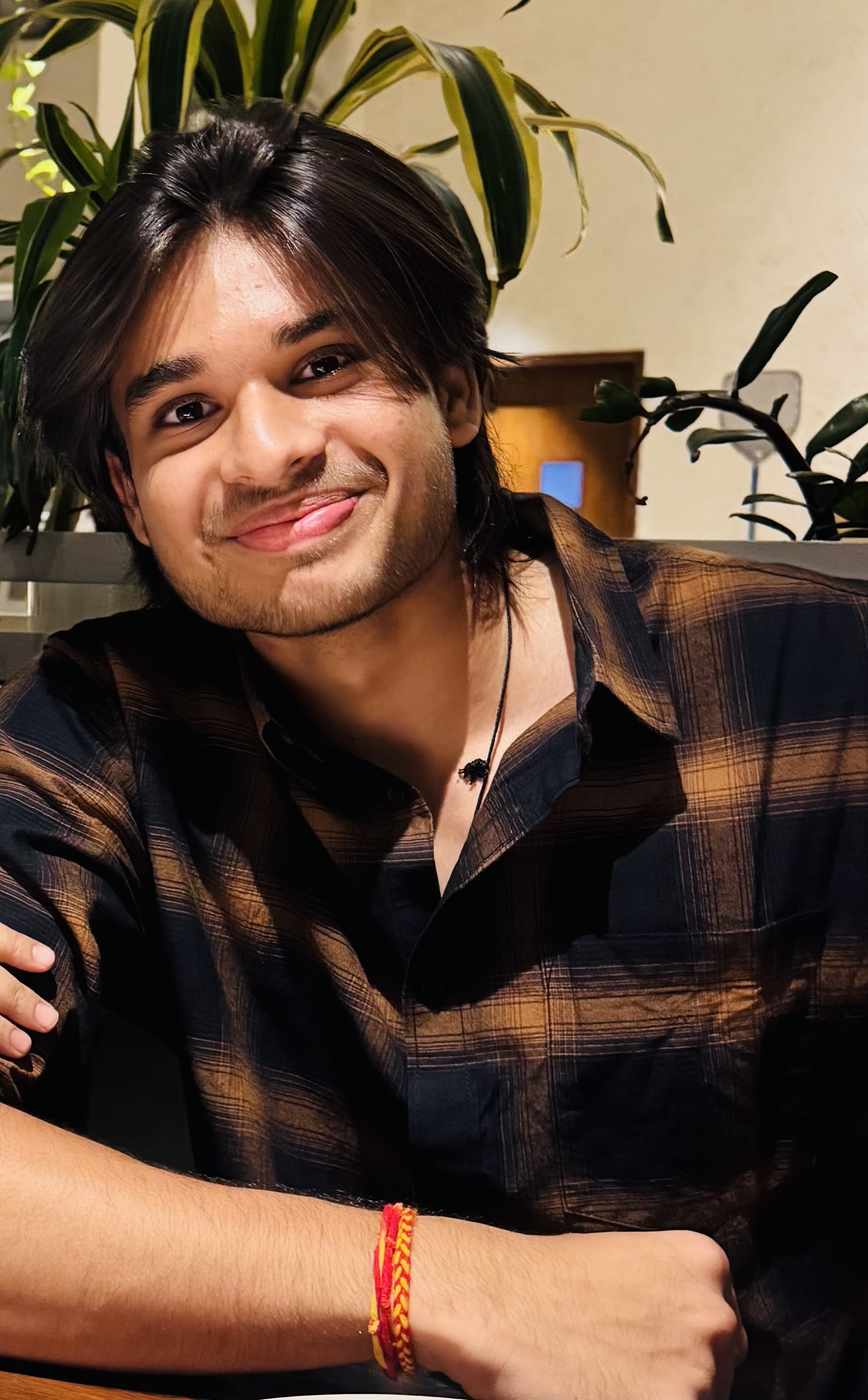 Om Patel - “BBA(Honours) Student | SKIPS University | Aspiring Business Leader”