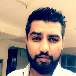 Hharil Soni - Sales & Marketing Director 