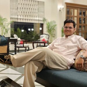 Jainam Parikh - Founder - Qpay