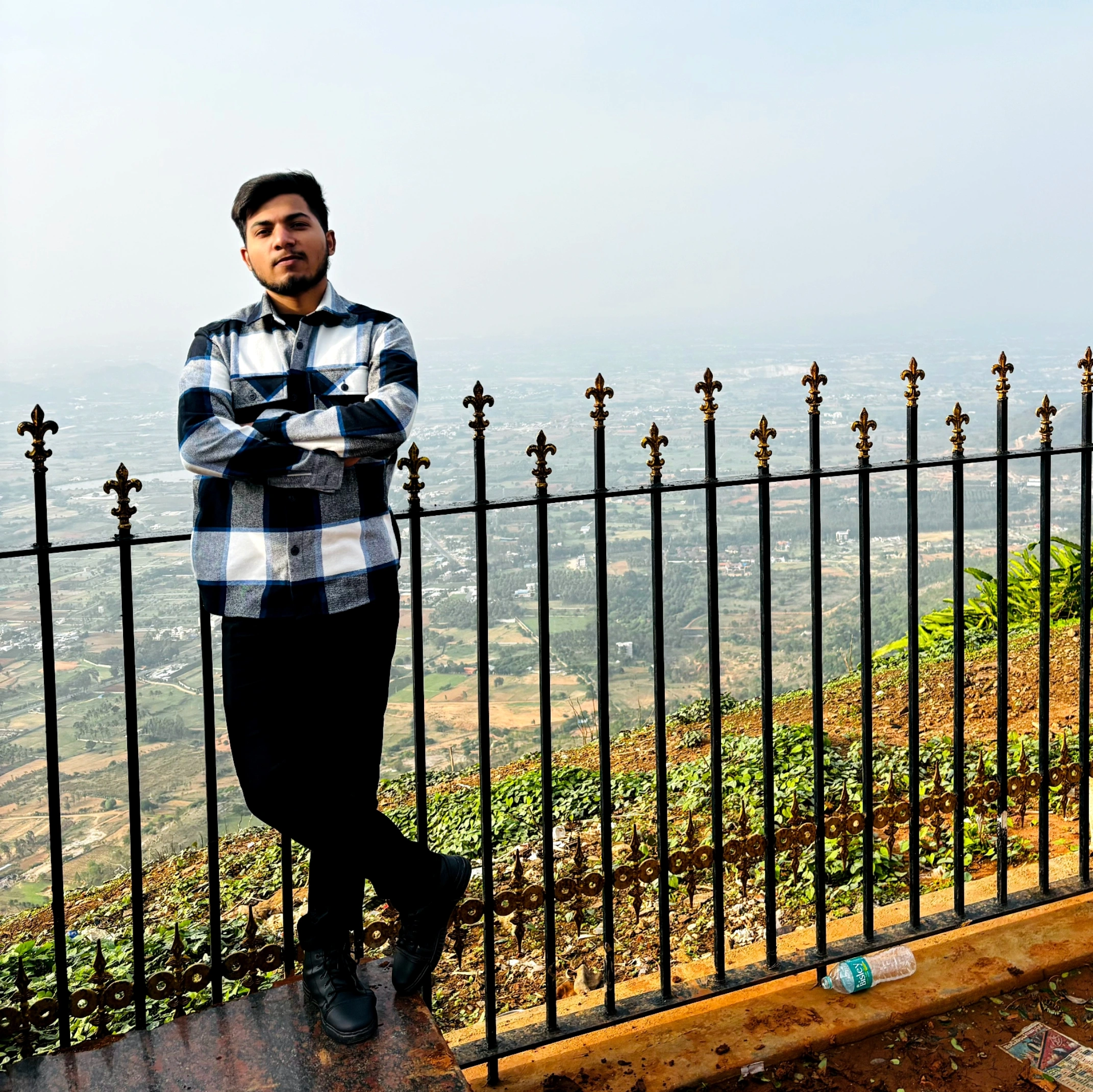 MANISH BANJARA - Avyaycore Solutions