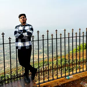MANISH BANJARA - Avyaycore Solutions