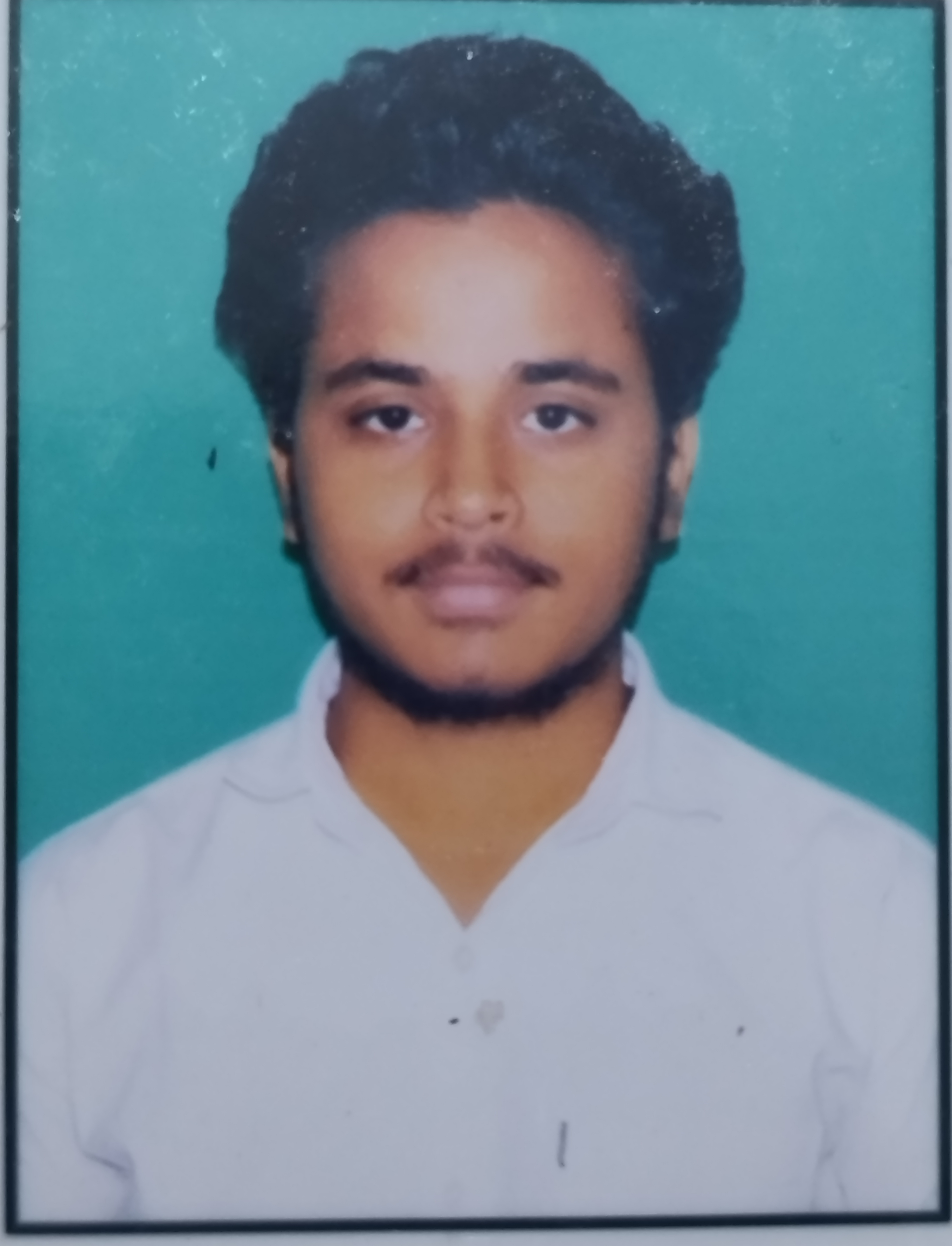 Vaibhav Gummula - I am Python developer and Data Analyst 