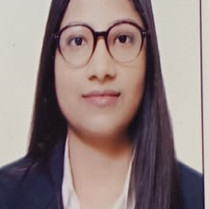 Khushi Khandelwal - Co-founder, Oral fab