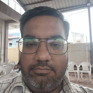 HUSSAIN SURANI - Accountant