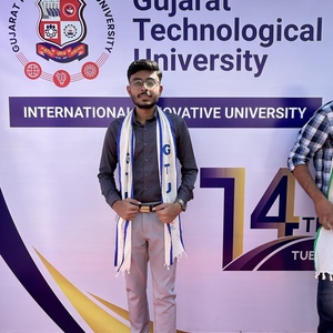 Het Bhavsar - Full Stack Developer, Infinidev