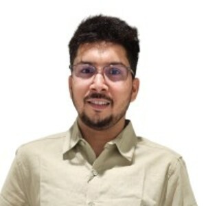 Ashish Yadav - Co founder Growth metaverse  , head of technology Growth sense group 