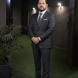Devang Brahmbhatt - AVINA  JEWELLERY - FOUNDER